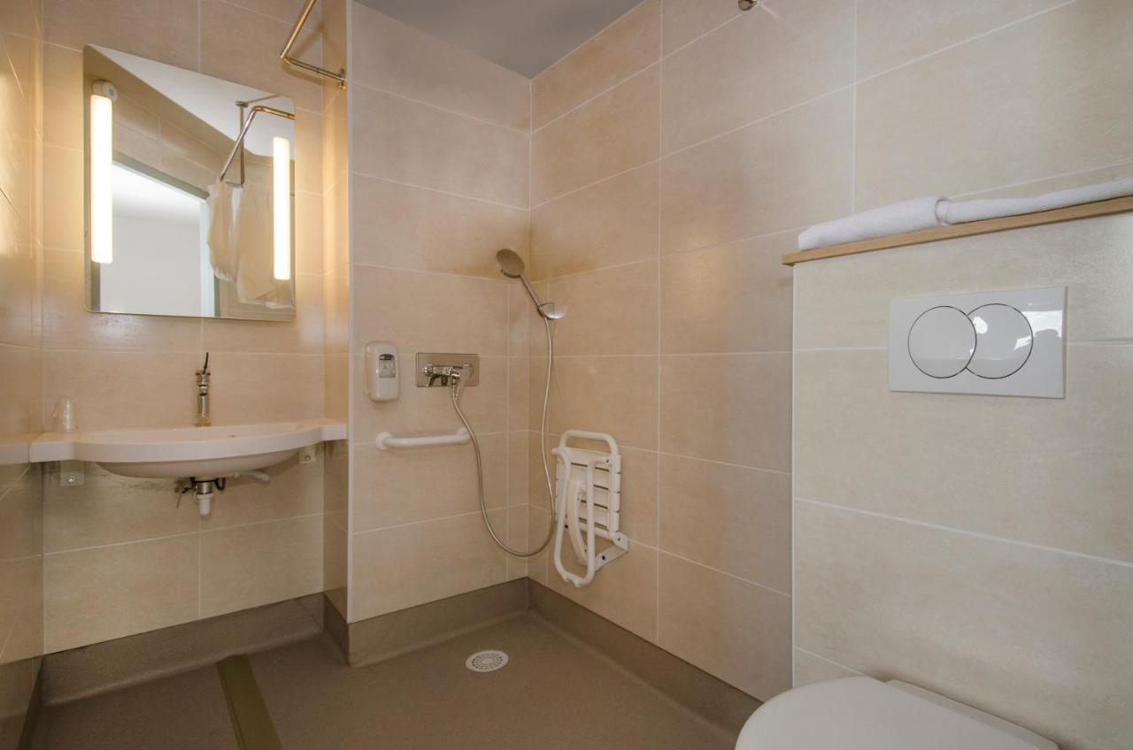 B&B Hotel Montargis-Amilly Amilly  Экстерьер фото